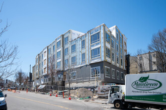 Four Corners Plaza in Boston, MA - Building Photo - Building Photo