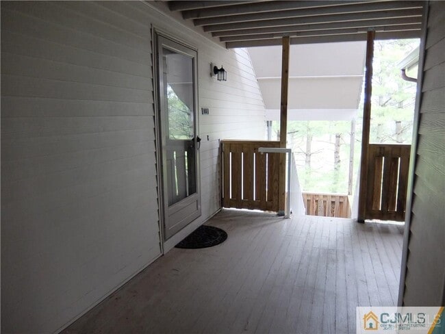 1818 Ravens Crest Dr in Plainsboro, NJ - Building Photo - Building Photo