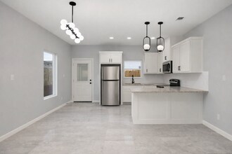 2608 bliss St in Edinburg, TX - Building Photo - Building Photo