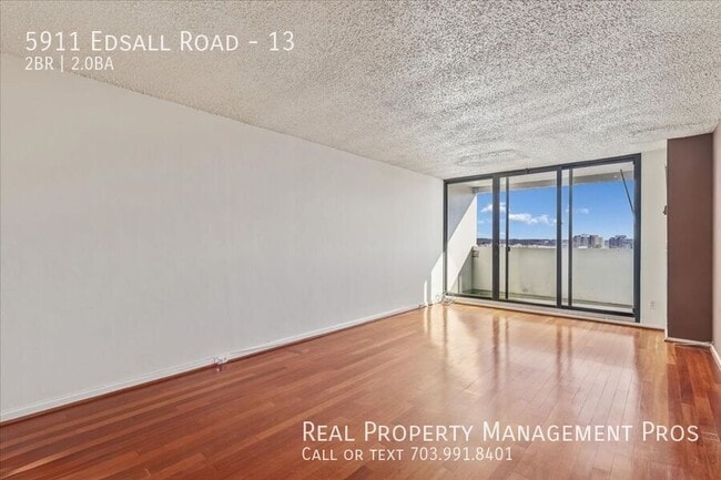 5911 Edsall Rd in Alexandria, VA - Foto de edificio - Building Photo