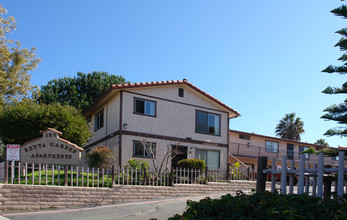 155 East Dr in Vista, CA - Building Photo - Building Photo