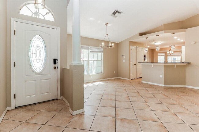 3173 Parkhill Ave in Spring Hill, FL - Building Photo - Building Photo