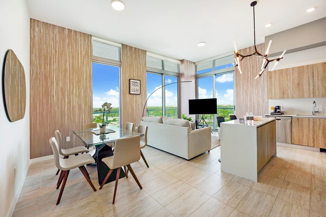 3900 Biscayne Blvd in Miami, FL - Building Photo