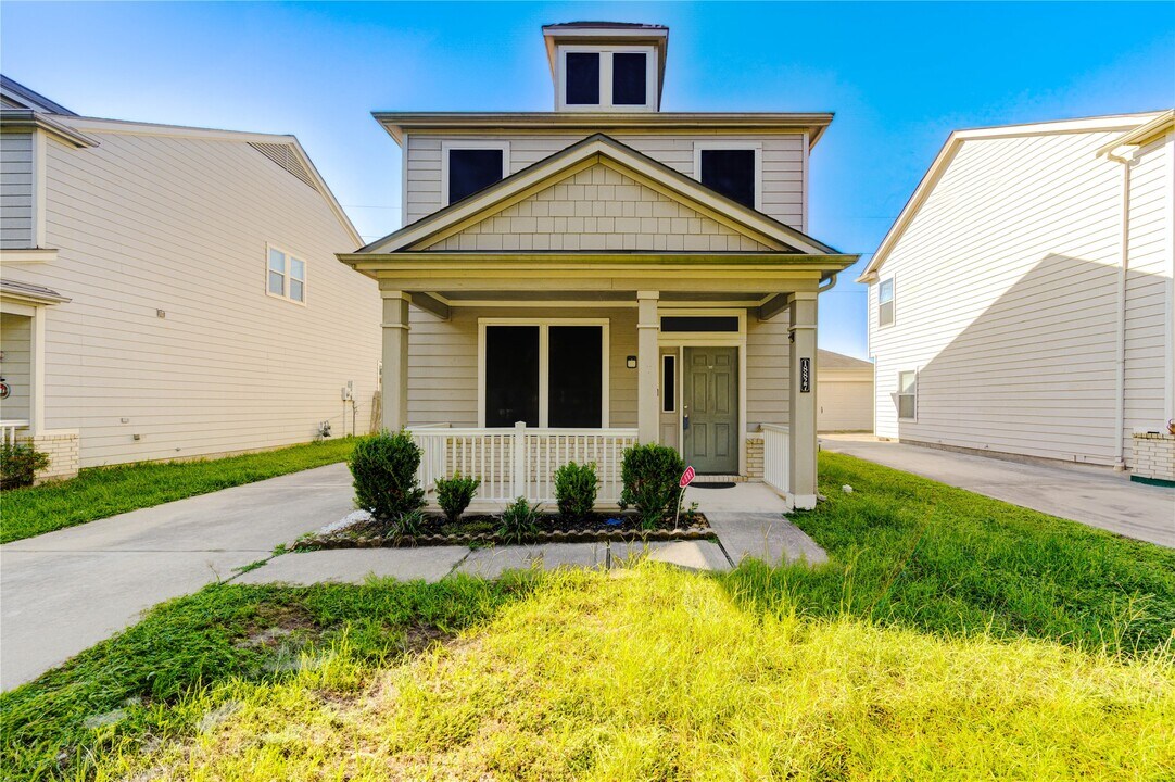 18827 Sandelford Dr in Katy, TX - Building Photo