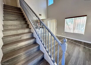 4998 Tioga Pass Ave in Las Vegas, NV - Building Photo - Building Photo