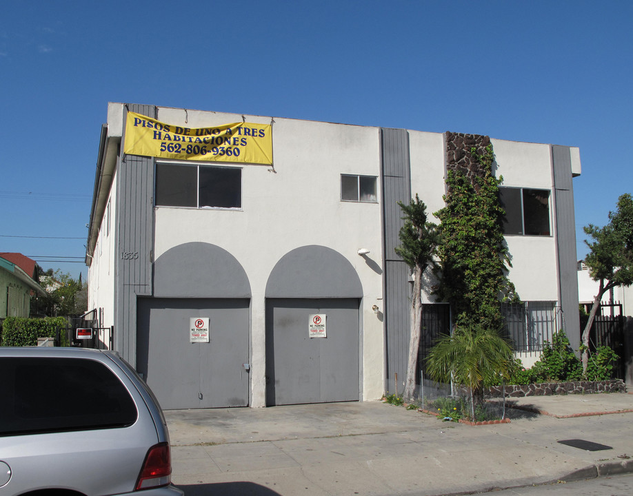 1835 Atlantic Ave in Long Beach, CA - Building Photo