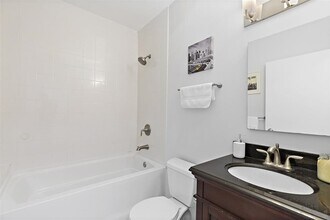 45 River Dr S in Jersey City, NJ - Building Photo - Building Photo
