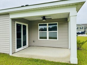 505 Strawberry Fld Wy in Galivants Ferry, SC - Building Photo - Building Photo