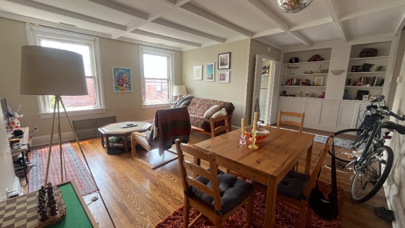 23 E Eager St in Baltimore, MD - Building Photo