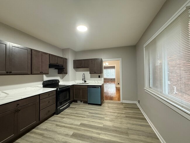 4074 Virginia Park St, Unit 4074 in Detroit, MI - Foto de edificio - Building Photo