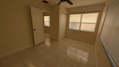 1115 16th St W in Bradenton, FL - Building Photo - Building Photo