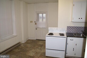 1127 Stanley Ave in Chambersburg, PA - Building Photo - Building Photo