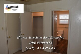 2239 E Willow St in Stockton, CA - Building Photo - Building Photo