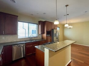 1712 Ruxton Ln in Redondo Beach, CA - Building Photo - Building Photo