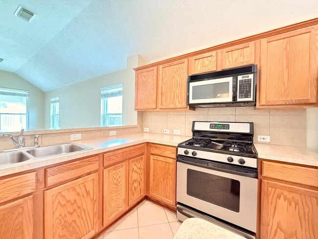 23202 Prairie Lily Ln in Katy, TX - Building Photo - Building Photo