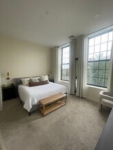 72 Ashland St, Unit 305 in Malden, MA - Building Photo - Building Photo