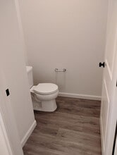 6324 Snow Beauty Wy in Hughson, CA - Building Photo - Building Photo