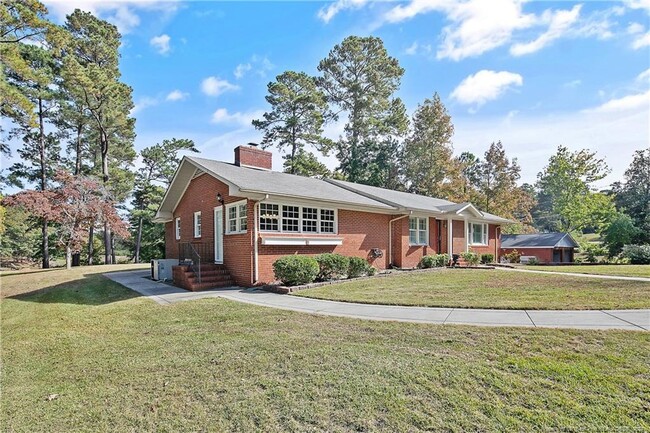 4007 Daytona Rd in Fayetteville, NC - Building Photo - Building Photo