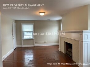 1205 Ridge Rd NW in Canton, OH - Building Photo - Building Photo
