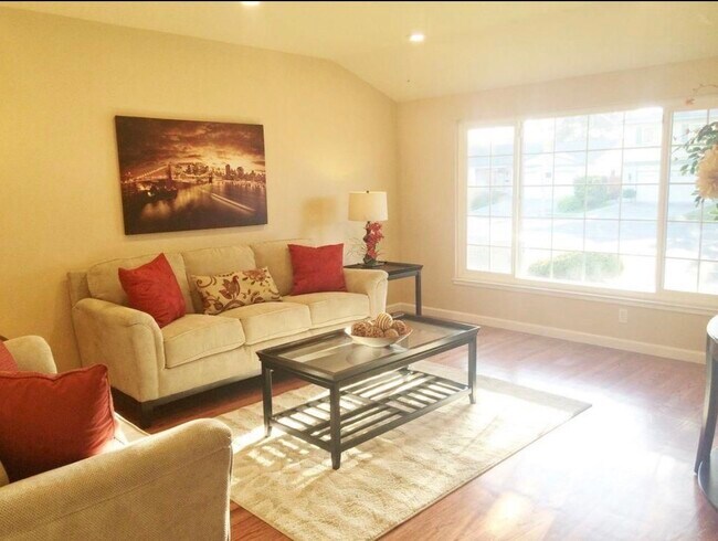 property at 238 S Park Victoria Dr