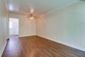 953 Opal St in San Diego, CA - Building Photo - Building Photo