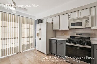 4232 Devonwood Way in Woodbridge, VA - Building Photo - Building Photo