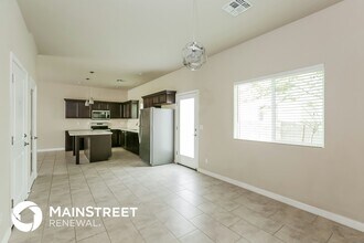 2000 N 36th St in Phoenix, AZ - Foto de edificio - Building Photo