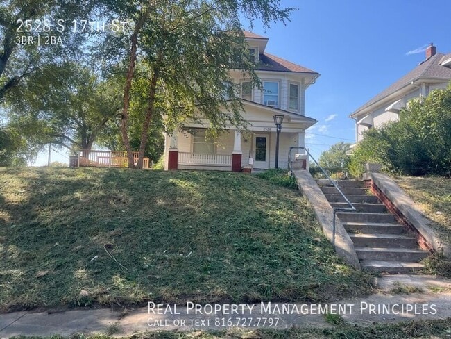 property at 2528 S 17th St