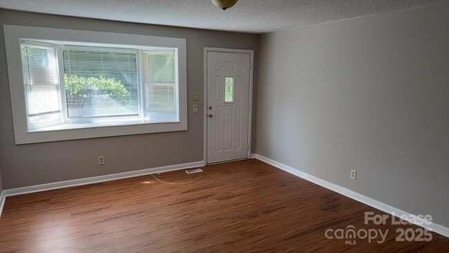109 Pine Inn Dr in Gastonia, NC - Building Photo - Building Photo