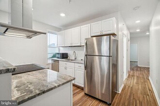 1701 Point Breeze Ave in Philadelphia, PA - Building Photo - Building Photo