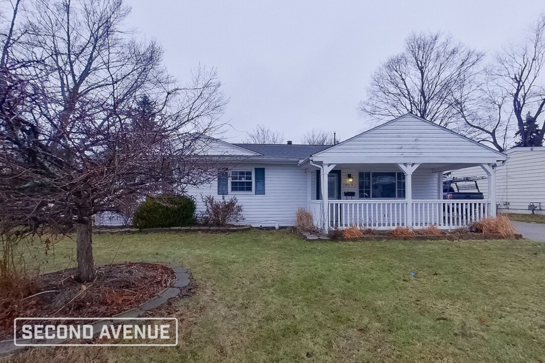2015 Aspen Run Rd in Sandusky, OH - Building Photo