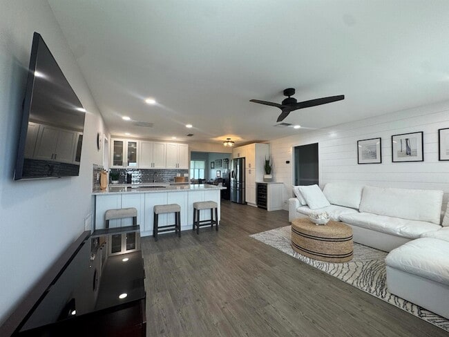 property at 108 SW 9th St