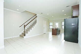 990 Grenshaw St-Unit -A in Houston, TX - Building Photo - Building Photo
