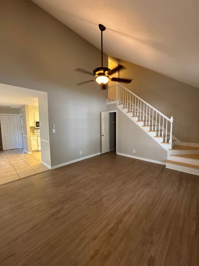 10 Townes Ct