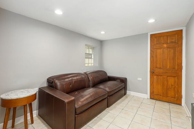 4115 W Melrose St, Unit GDN in Chicago, IL - Foto de edificio - Building Photo