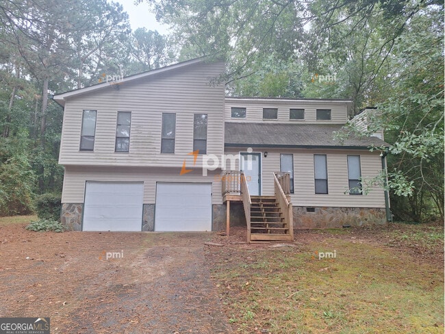 property at 5955 Sutton Pl