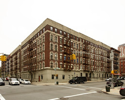 200 Manhattan Ave Apartments