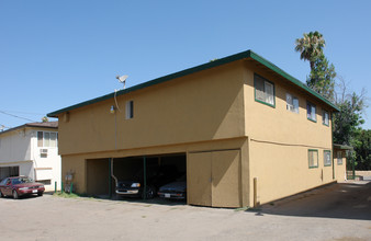 1834 Ohio St in Riverside, CA - Building Photo - Building Photo