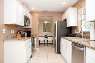 458 SE Doat St in Port St. Lucie, FL - Building Photo - Building Photo