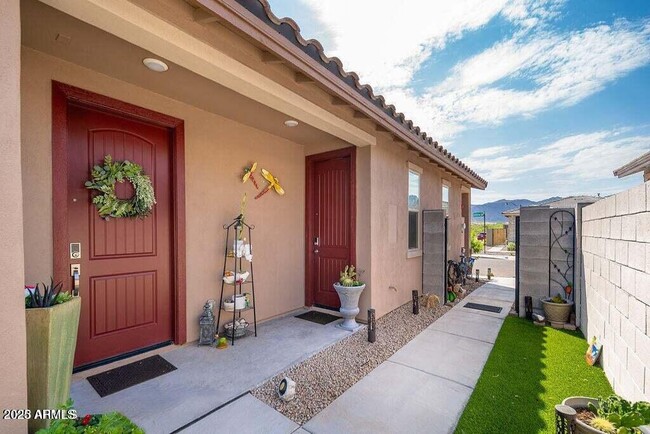 5327 N 205th Dr in Buckeye, AZ - Building Photo - Building Photo