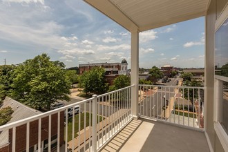 Messenger Place in Manassas, VA - Building Photo - Building Photo