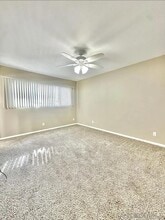 1016 Leslie Rd in El Cajon, CA - Foto de edificio - Building Photo