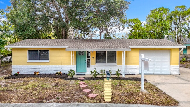 property at 5711 Pine St