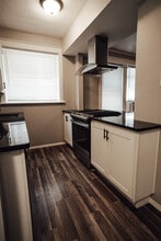 4974 Chippewa St, Unit 4976 1W Chippewa St in St. Louis, MO - Building Photo - Building Photo