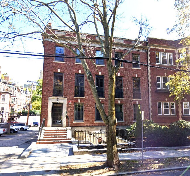 property at 18 Dean Rd
