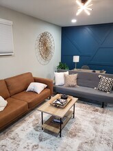 2295 S Linley Ct in Denver, CO - Foto de edificio - Building Photo