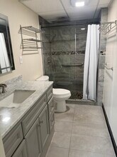 400 Hobron Ln, Unit 3410 in Honolulu, HI - Building Photo - Building Photo