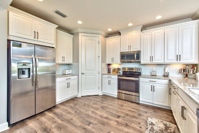 property at 8764 Bellano Ct