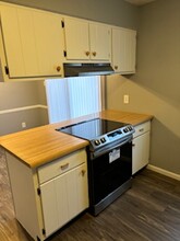 33 Park Charles Boulevard South in St. Peters, MO - Building Photo - Building Photo