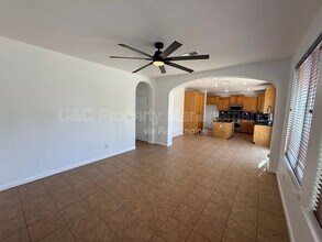 10477 Albert Dr in Stockton, CA - Building Photo - Building Photo